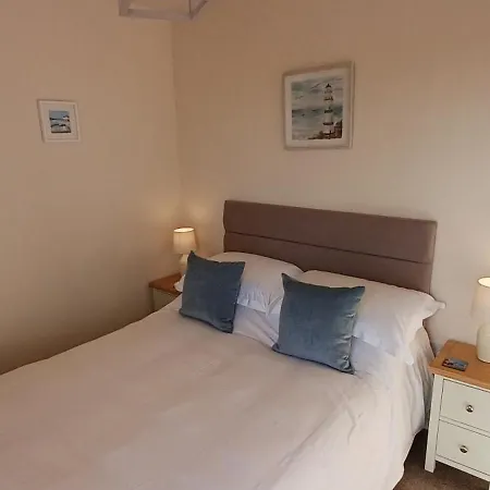 Villa West Cliff Townhouse With Parking Whitby Esterno foto